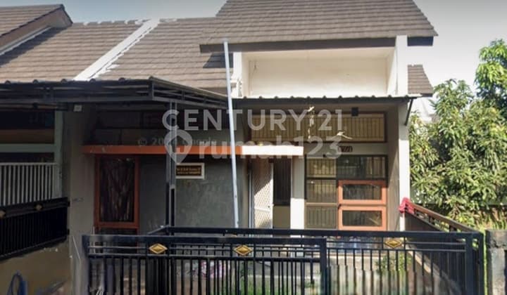 Growing House with Large Land in Graha Kencana Housing, Batujajar, Kbb