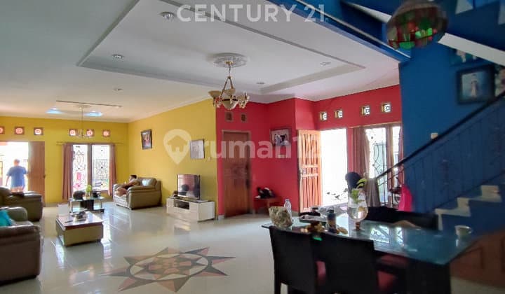 Rumah 2 Lantai Posisi Hoek di Cisaranteun Arcamik Kota Bandung