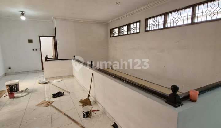 Two-Story House Ready for Occupancy on Main Road, TKI, Bandung City