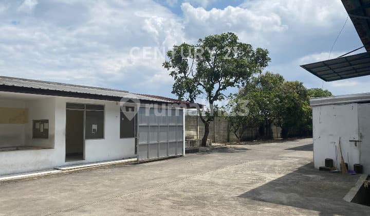 Gudang Luas Dan Bersih Di Soekarno Hatta Bandung