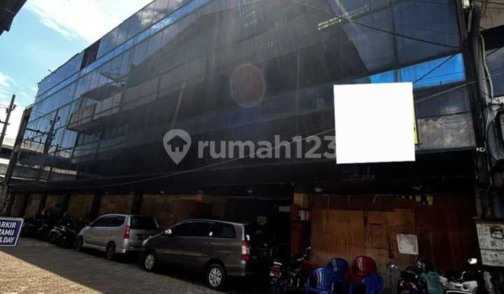 7 Ruko Bagus 342 m2 HGB Kedung Doro, Surabaya 7 Ruko Bagus 342 m2 HGB Kedung Doro, Surabaya