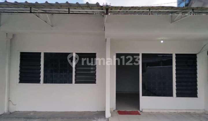 Disewakan rumah kupang indah bisa utk. Usaha/ tmpt tggl/ kantor