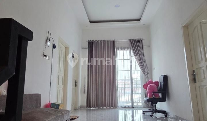 Rumah di Bumi Cengkareng di Jual