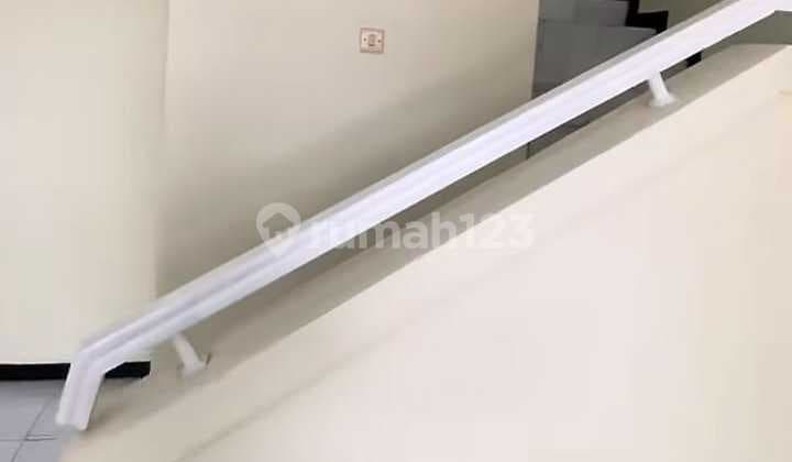 Rumah, SHM, di Taman Palem, Baru Renovasi