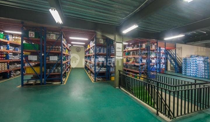 Gudang,Kantor Kapuk Semi Furnish
