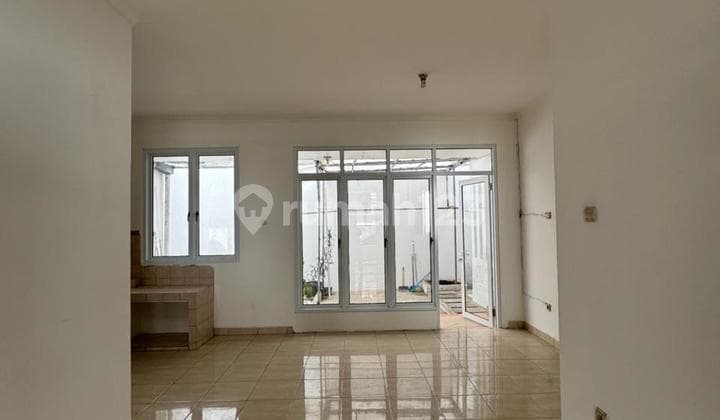 City Resort Cengkareng Cluster Hawai 2-Story House