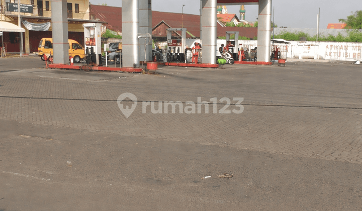 Istimewa Jual Satu Kesatuan Spbu Gbt Bca Kcp Showroom Daihatsu Kantor Cleo Jayanegara Kota Mojokerto!