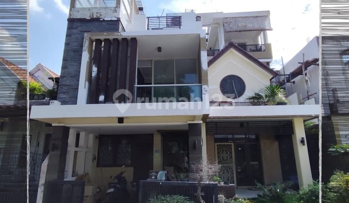 Murah Rumah 3lante Lebar 10 Citraland Utama Surabaya Barat ! Butuh Renov ! Jual Rumah Citraland Surabaya Barat