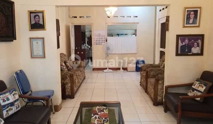 Dijual Rumah lama Dekat Dharmawangsa Square & MRT