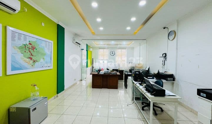 Ruko 4 Lantai Siap Pakai Komp Ruko Crown Palace Tebet