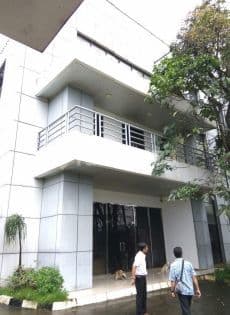 Gedung Siap Pakai Dekat Gerbang Tol & RS Mitra Keluarga Pamulang