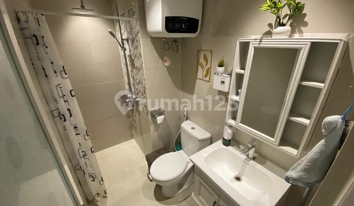 Dijual Exclusive Apartemen Podomoro Full Furnish Harga Termurah