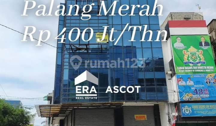 Disewakan Bangunan Semi Gedung Hook Inti Kota Jln Palang Merah