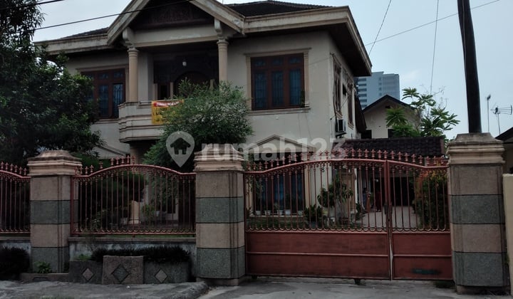 Dijual Rumah Mewah Harga Murah 2Lantai Siap Huni Lokasi Strategis