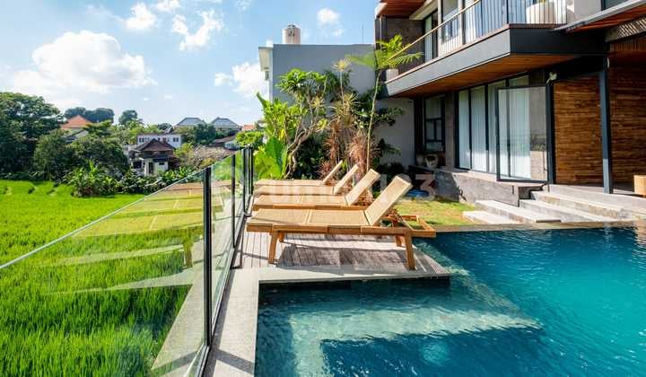 For Rent/ Leasehold 23 Years Rice Field View Villa Canggu Bali