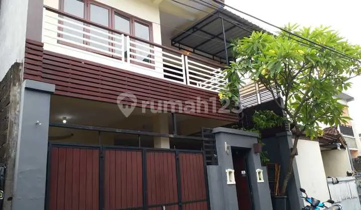Rumah Lantai 2 Canggu Badung Bali