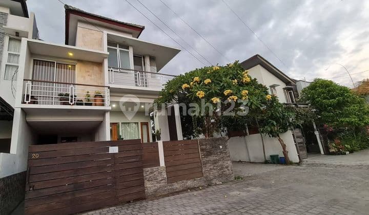 FOR SALE: House on Jln Tukad Badung, Renon, Denpasar, Bali