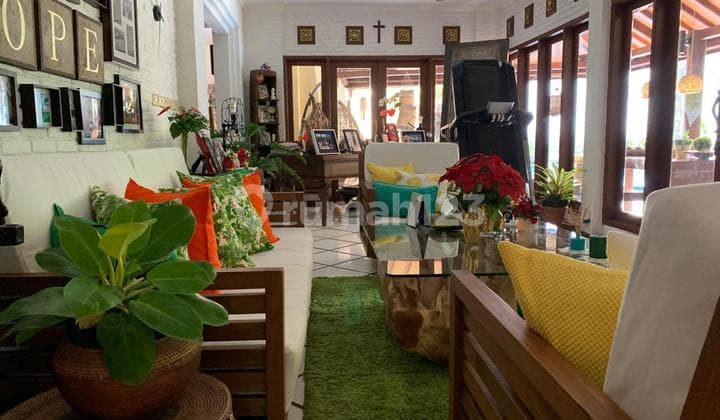 Dijual Rumah Tropical Modern Di River Park Bintaro Jaya Sektor 8 - Tangerang Selatan