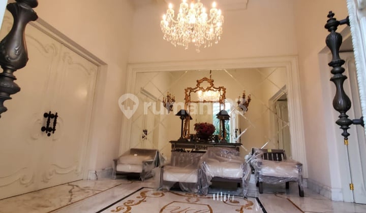 Dijual Rumah Mewah Di Intercon Jakarta Barat