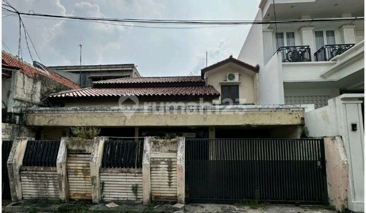 Dijual Rumah Tua di Benhil Dijual Rumah Tua di Benhil