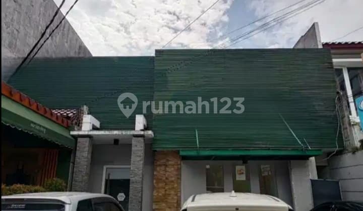 Rumah Strategis di Kebayoran Baru