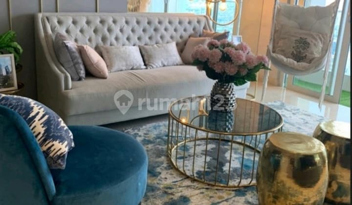 Apartemen Mewah One Icon Residence, Br 3+1