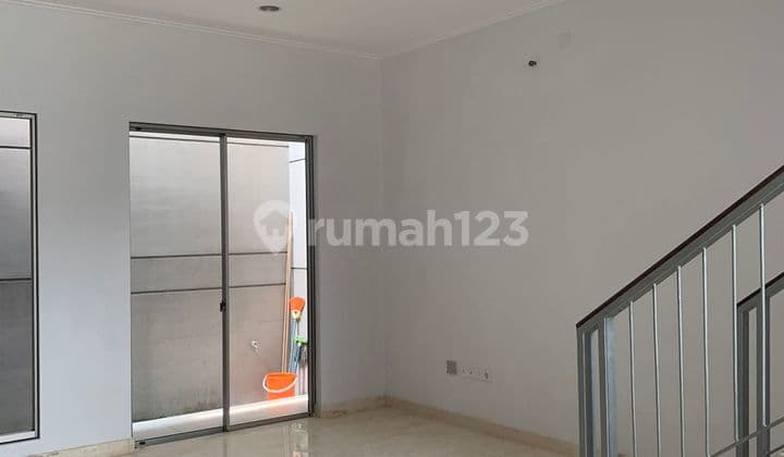 Termurah Rumah Golf Island PIK tipe Papyrus 8x15 selatan 4.2Mnett