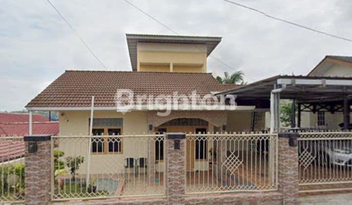 RUMAH BESAR CANTIK DAN TERAWAT DI BALIKPAPAN