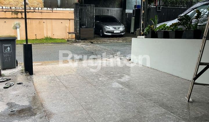 RUMAH TERAWAT DI DEKAT BALIKPAPAN BARU