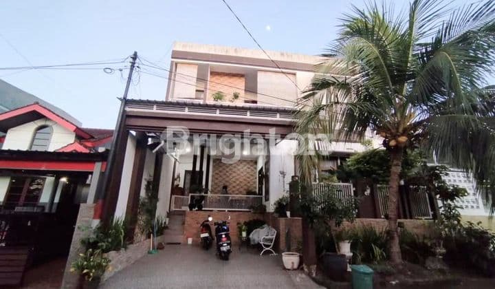 BEAUTIFUL 2-STORY HOUSE IN NEW BALIKPAPAN