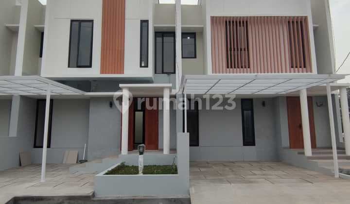Rumah Scandinavian Exclusive Dekat Tol di Jati Sampurna Bekasi