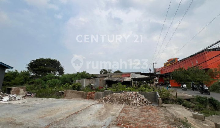 Land 1,000 M2 Strategic Location in Serang Cibarusah Area
