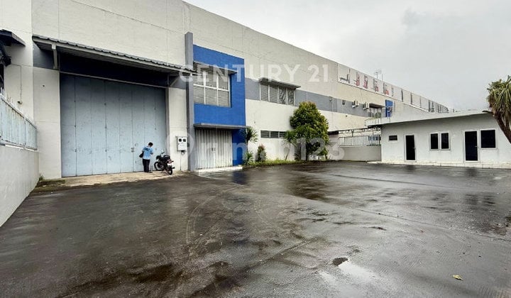 Ready-to-Occupy Warehouse in the Delta Silicon Lippo Cikarang Industrial Area