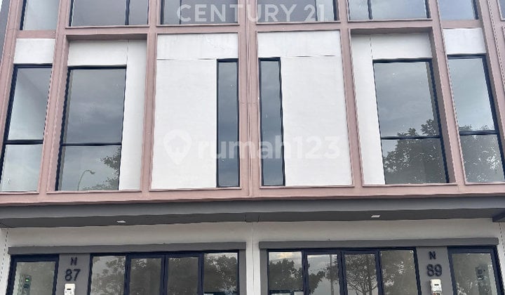 Ruko 3 Lantai Gandeng Cocok Untuk Usaha Dan Perkantoran