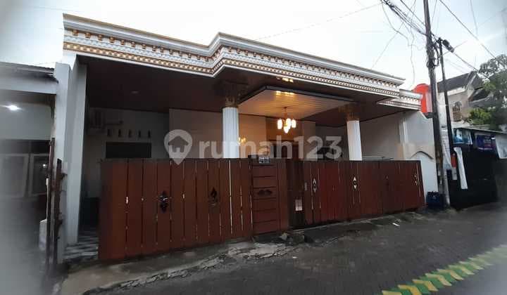 Rumah Bagus Siap Huni Ada Swimming Pool Plamongan Indah