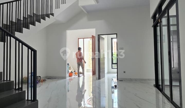 For Sale Nice House Taman Villa Meruya West Jakarta