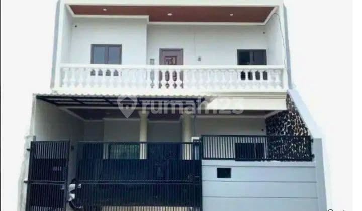 Dijual Rumah Siap Huni - Perumahan Karmel, Kebon Jeruk, Jakarta Barat