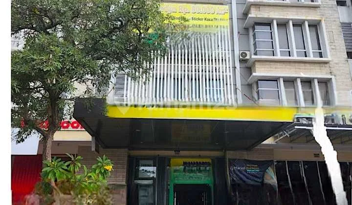Ruko Kost 4 Lantai Sangat Strategis di Harapan Indah Bekasi