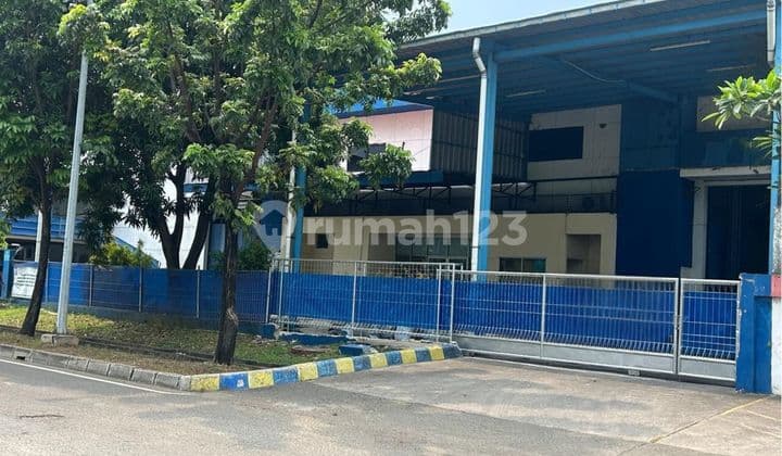 Pabrik Strategis di Jababeka 2 Cikarang - Sertifikat Aman S/D 2050 - Izin Industri Lengkap