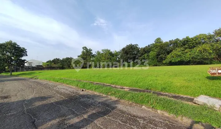 Kavling Sultan in Taman Golf Barat Jababeka - Front Width 38M, Very Strategic Position!