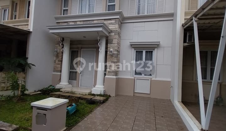 House for Sale Location BSD - Vanya Park Cluster Assana - BSD Tangerang - Neat House - Quiet Environment - Located on Boulevard Street - Spacious Parking