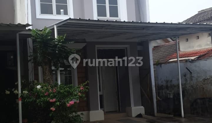 House for Rent - Michelia Cluster - Gading Serpong - Empty Unit - Carport Canopy Already Installed