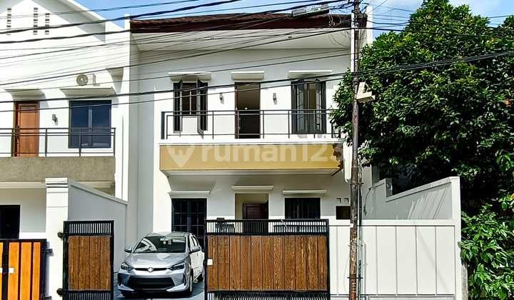 Rumah Siap Huni di Bintaro Dekat Masjid Raya Sekfor 1 Jakarta Selatan