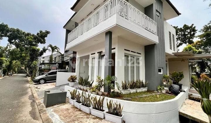 Rumah Cantik Posisi Hook dalam Cluster Bintaro Dekat Tol Parigi