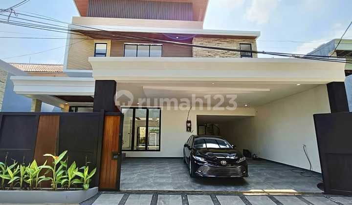 Rumah Mewah Siap Huni di Kebayoran Baru Radio Dalam Jakarta Selatan