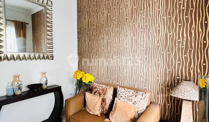 Beautiful Semi-Furnished House in a Cluster Near Mall and School