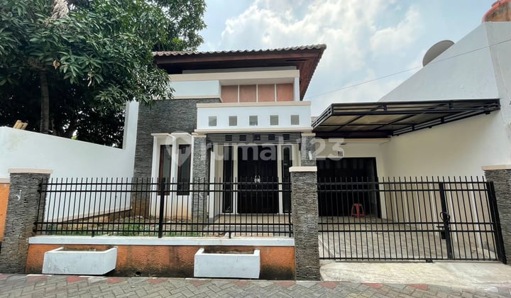 Rumah Siap Huni 2 Lantai Lokasi Strategis Di Ciledug Bagus