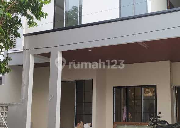 Dijual Rumah Baru 2lt. Siap Huni Dalam Cluster Lokasi Strategis