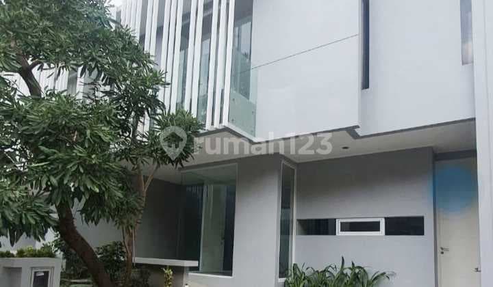 For Sale: Ready-to-Occupy Home in Premium Cluster, Strategic Location