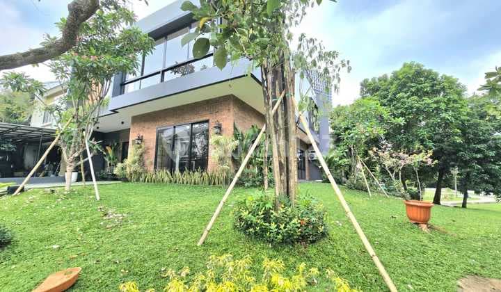 Dijual Rumah Brand New 2,5 Lt. Pojok di Cluster Premium di Bsd